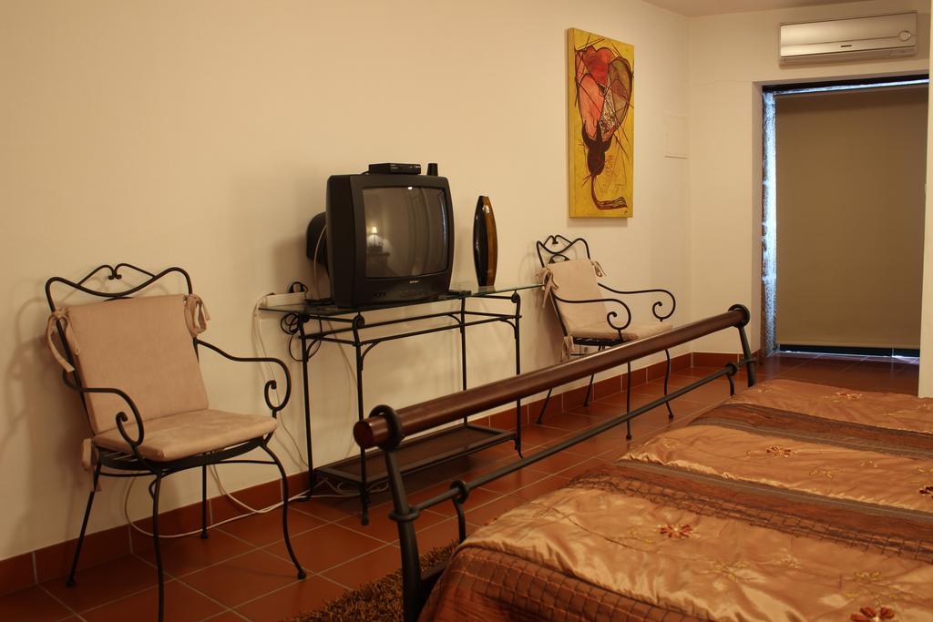 Casa Do Adro De Parada Parada de Pinhão Habitación foto